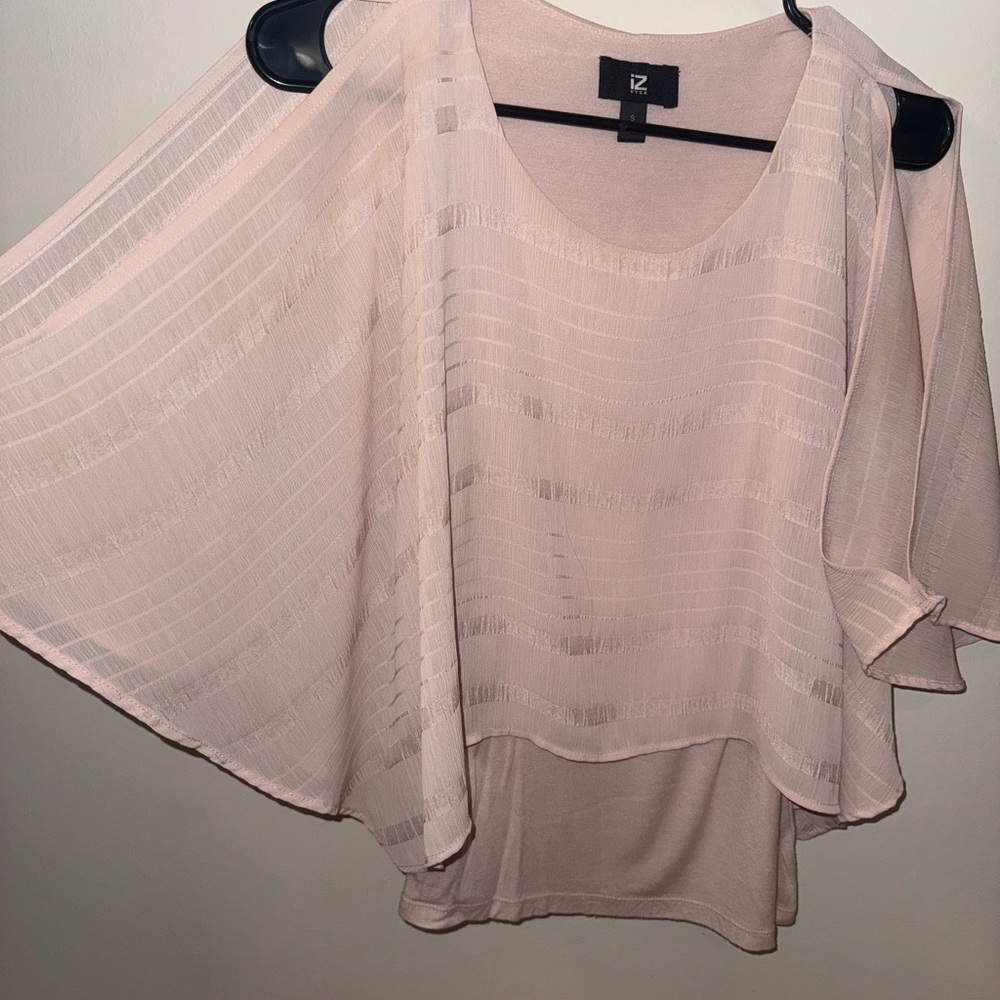 Iz Byer Light Pink Top